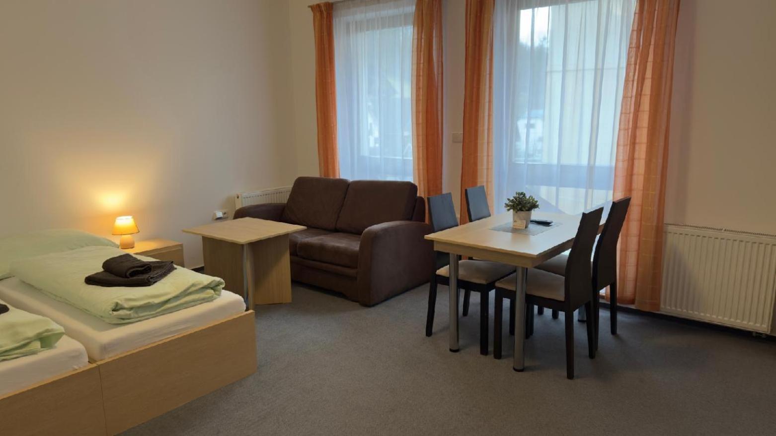Apartmany Sport With Garage Рокицани Экстерьер фото