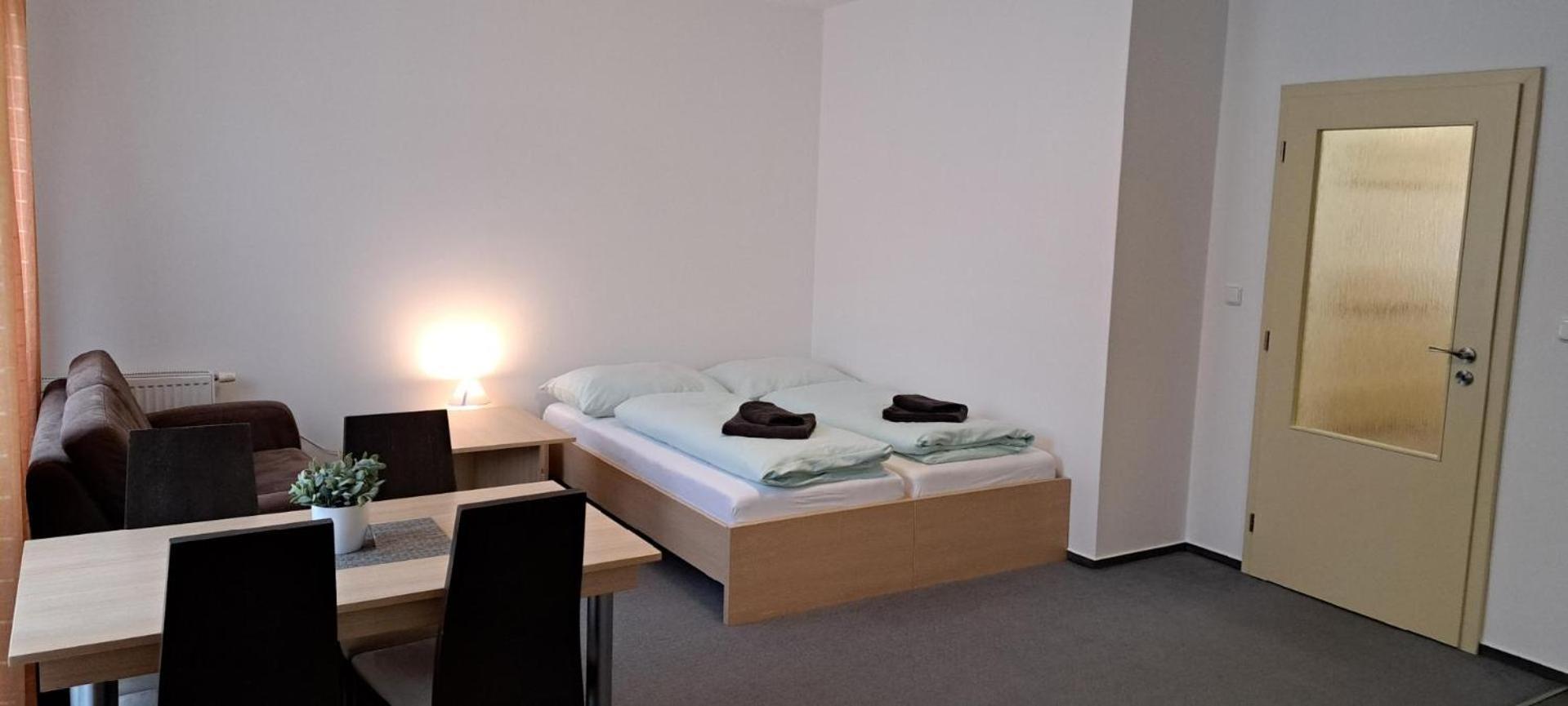 Apartmany Sport With Garage Рокицани Экстерьер фото
