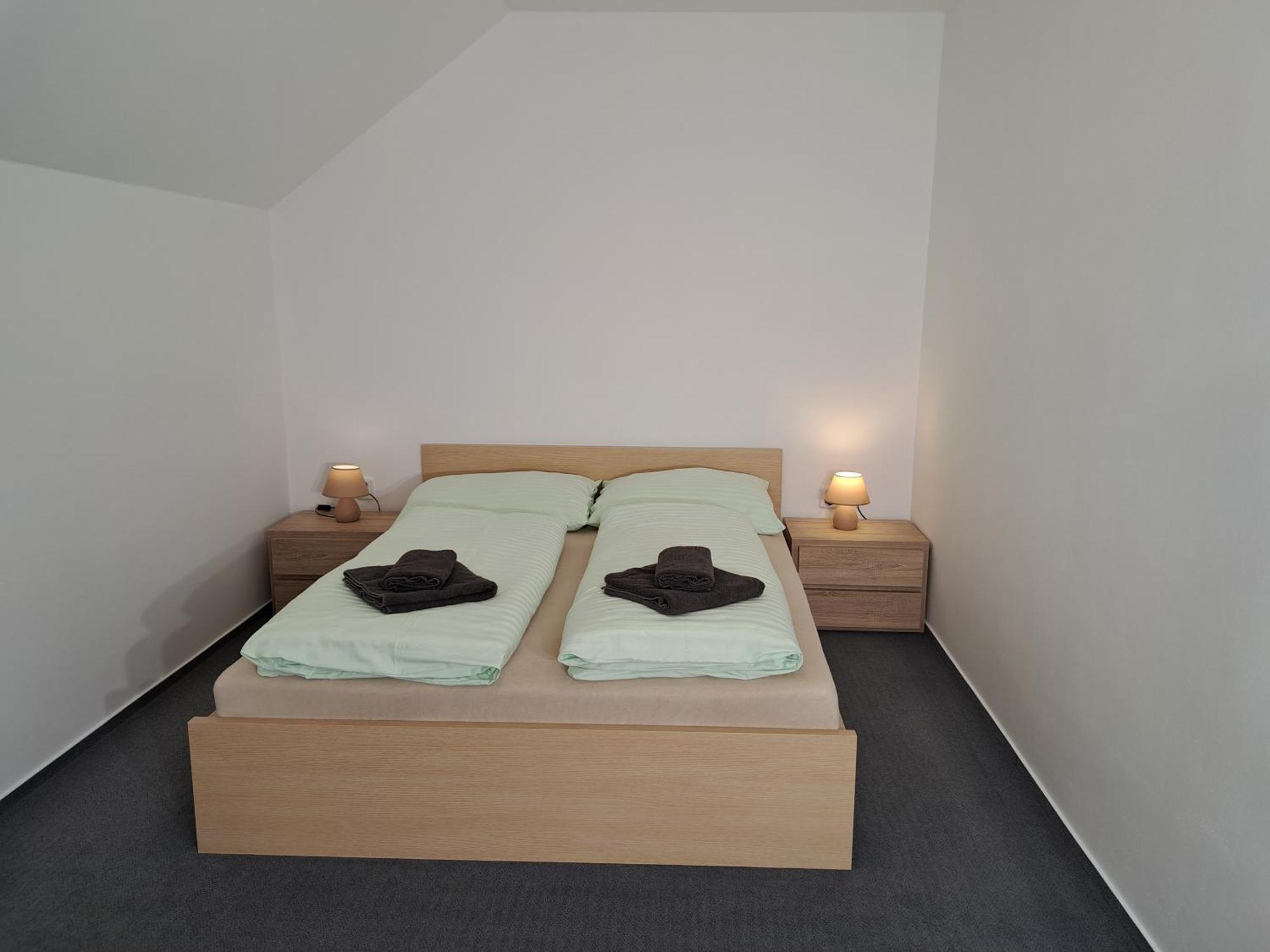 Apartmany Sport With Garage Рокицани Экстерьер фото