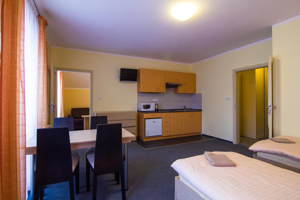 Apartmany Sport With Garage Рокицани Номер фото