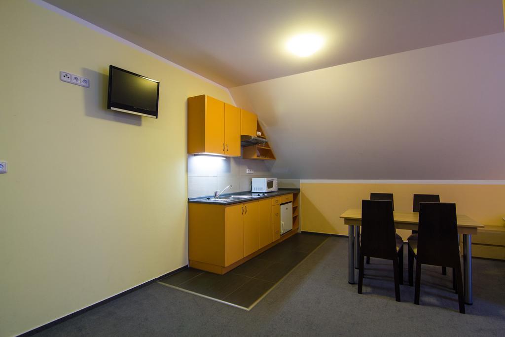 Apartmany Sport With Garage Рокицани Номер фото