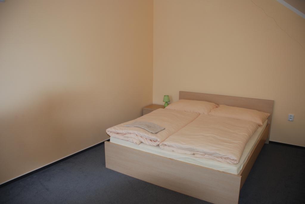 Apartmany Sport With Garage Рокицани Экстерьер фото