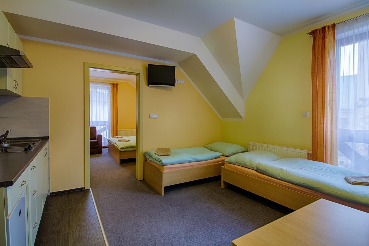 Apartmany Sport With Garage Рокицани Экстерьер фото